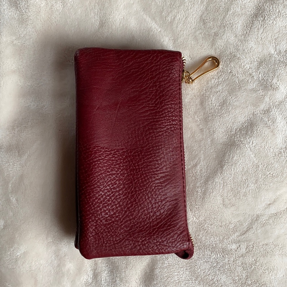 Maroon wristlet clutch, NWT